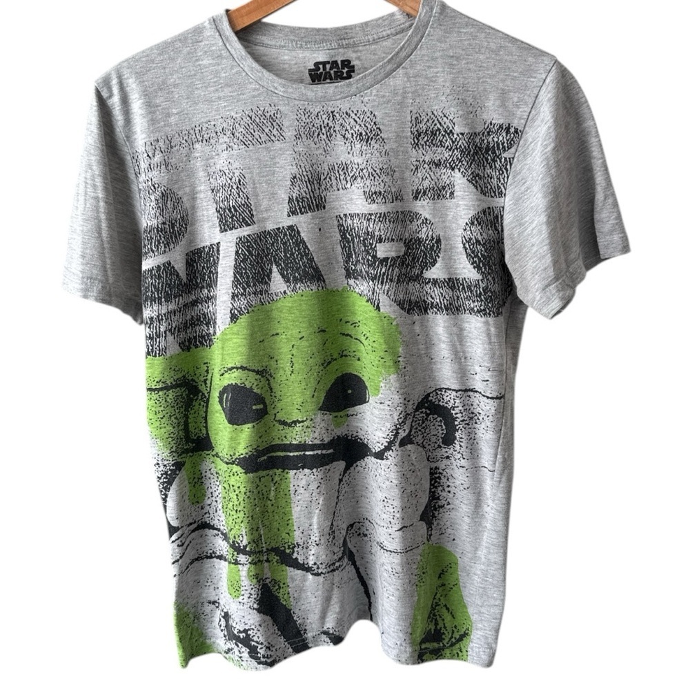 STAR WARS Grogu Graphic T Shirt | Men’s Small | Grey